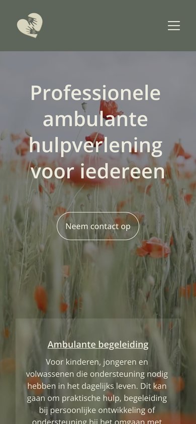 Homepage van PB Zorg en Begeleiding op een telefoon